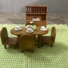 Calico critters/sylvanian families Kitchen Dining Furniture W Dishes And Hutch