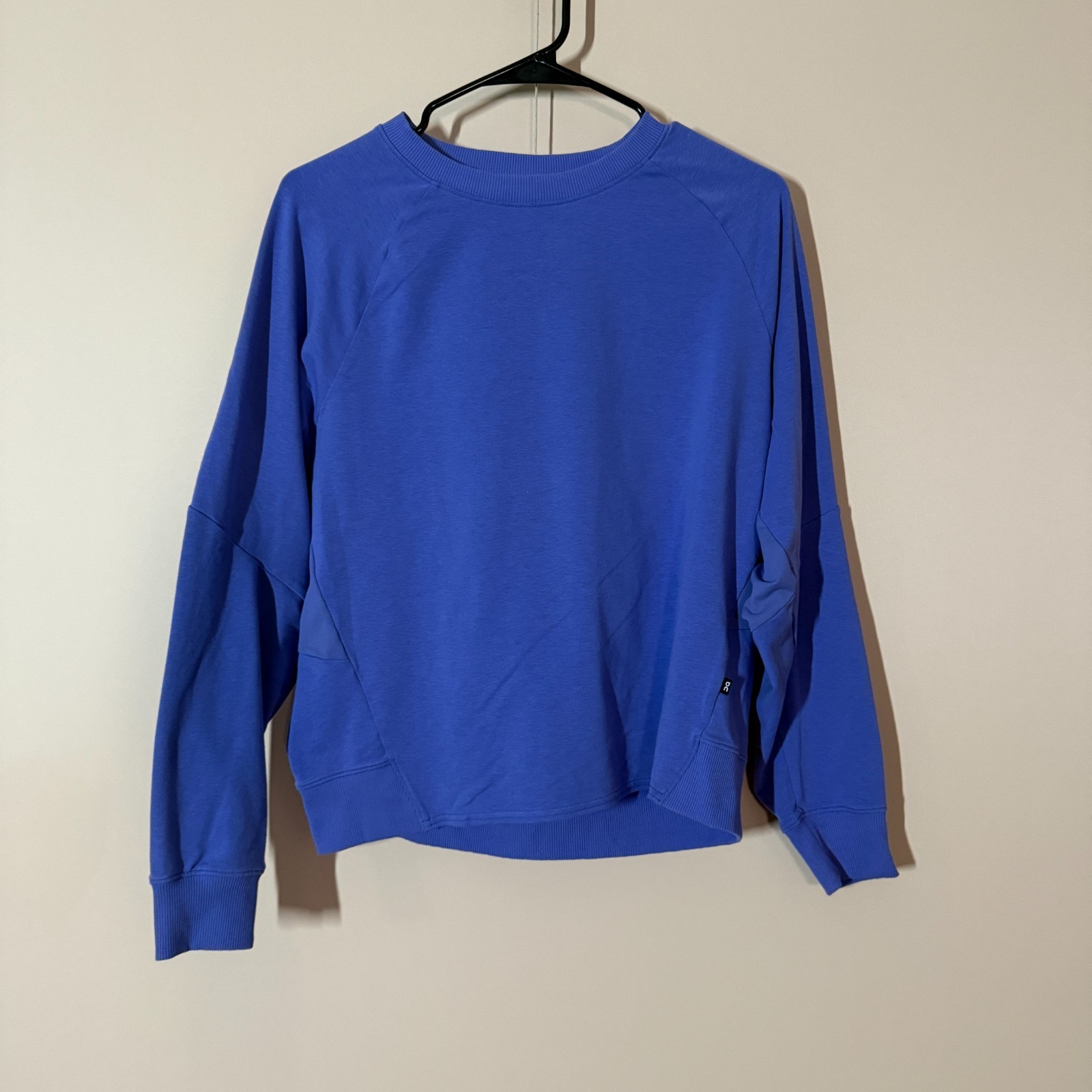 On Cloud Movement Crew Neck Performance Sweater S… - image 1
