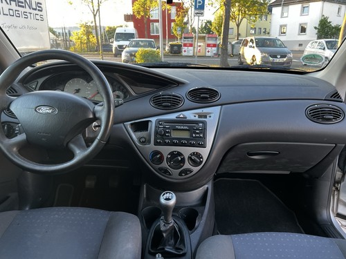 Ford Focus TÜV bis 2027 - Bild 13 von 13