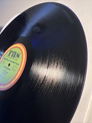 Barrington Levy & Bounty Killer – Living Dangerously - 12” Vinyl - Picture 6 of 10