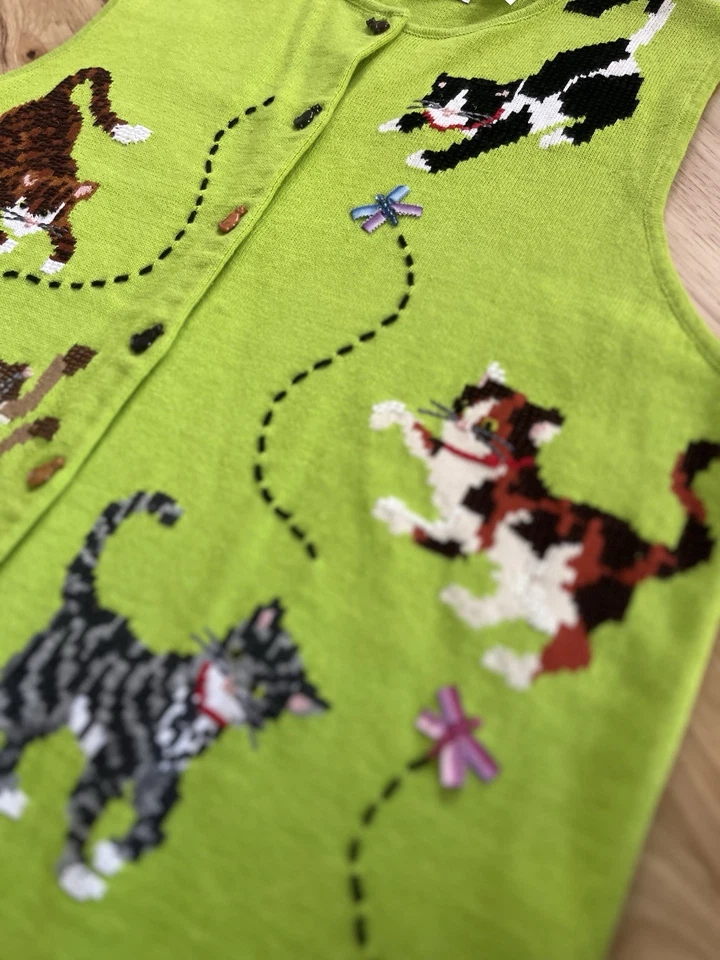 Vintage Y2K Marisa Christina Lime Green Cat Sweater Vest Button Beaded Embroided - Image 2 of 4