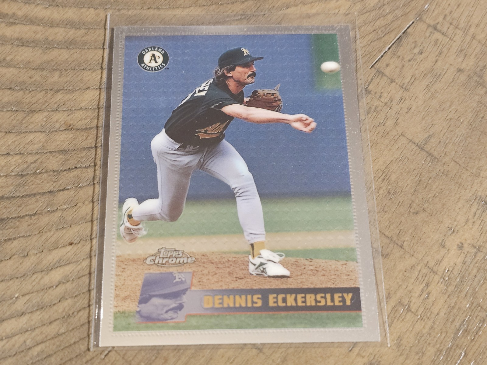1996 Topps Chrome #150 Dennis Eckersley Oakland Athletics Nmmt