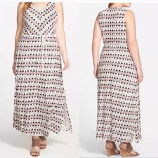 Lucky Brand Geometric Tribal Print Bohemian Festival Belted V Neck Maxi Dress