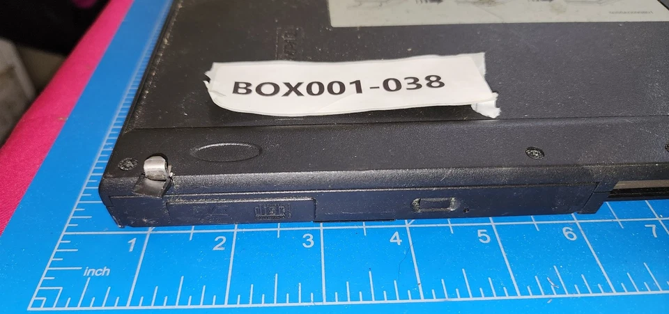 BOX001-038 Compaq PP2070 Mobile Expansion Unit Docking Station Port Replicator - Image 3 of 4