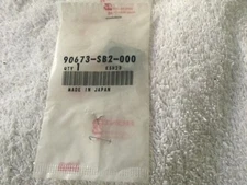 NEW Genuine OEM Honda ACURA  NUT, CLIP (6MM) - 90673-SB2-000 FACTORY SEALED PACK