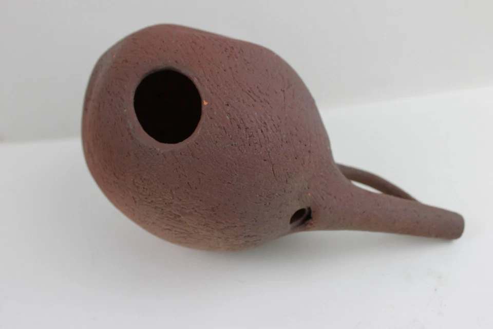One artistic gourd shape signed clay flute whistle 1987 - Image 4 of 4