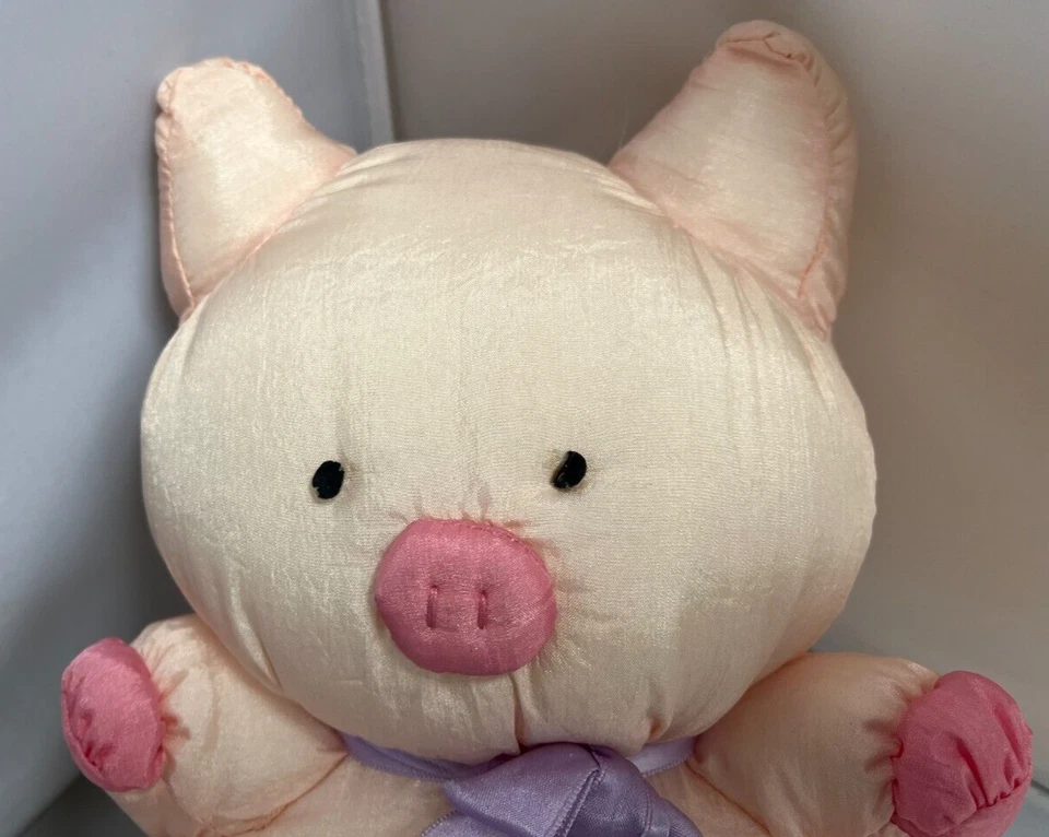 Vtg 9" PUFFALUMP PINK PIG PLUSH NYLON SANRIO ZASHIKIBUTA NEW WiTH TAGS RARE 1991 - Image 2 of 4
