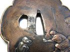 JAPANESE ANTIQUE TSUBA 18TH CENTURY BRONZE SILVER MONKEY SAMURAI ANTIQUE SIGNED — photo 1