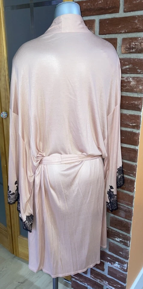 Josie Natori Hermosa Rosa Rosa Negro Encaje XL Jersey Bata Nueva Sin Etiquetas Foto 4 de 4