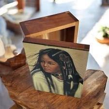 Vintage Cedar Keepsake Box – Cherokee, NC