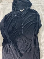 Women s Athleta Black Pullover Hoodie, Soft Size Medium, Thumb Holes