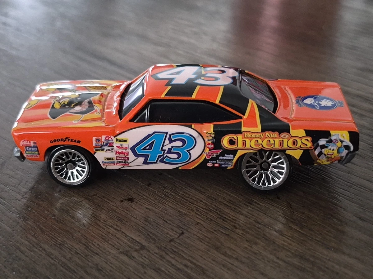 Hot Wheels Plymouth Diecast Racing Cars Richard Petty for sale - eBay