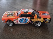 HOT WHEELS Richard Petty #43 HONEY NUT CHEERIOS 1970 PLYMOUTH ROADRUNNER 1/64