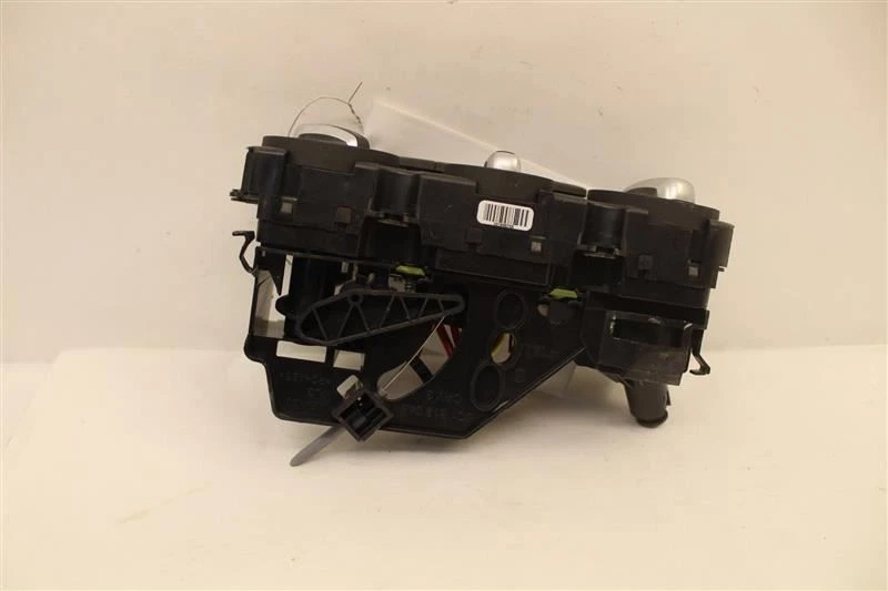 CONTROLES DE TEMPERATURA DELANTEROS VOLKSWAGEN JETTA 11 12 13 14 MANUAL 90151907 893287 Foto 4 de 4