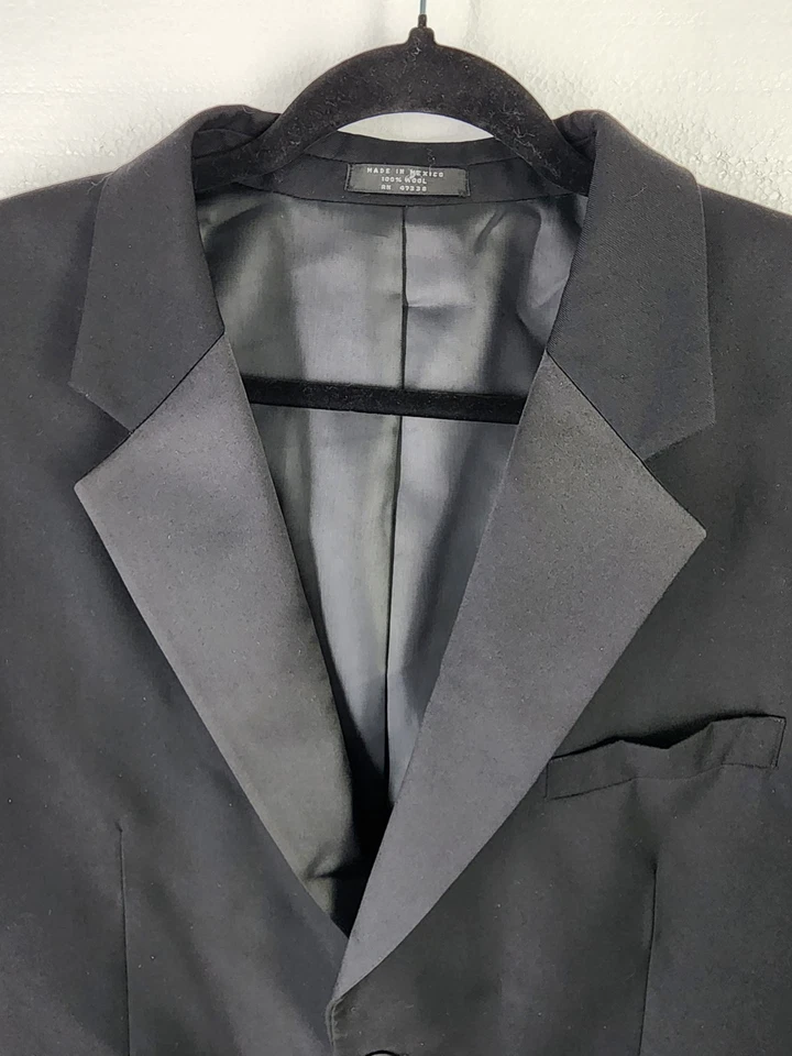 Jones New York Black Tuxedo Suit Mens 46R 40.5 X 30 Notch Lapel 100% Wool - Image 4 of 4