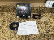 Nikon Digital Camera Coolpix L20 10.1MP Red - Tested  Working w Box