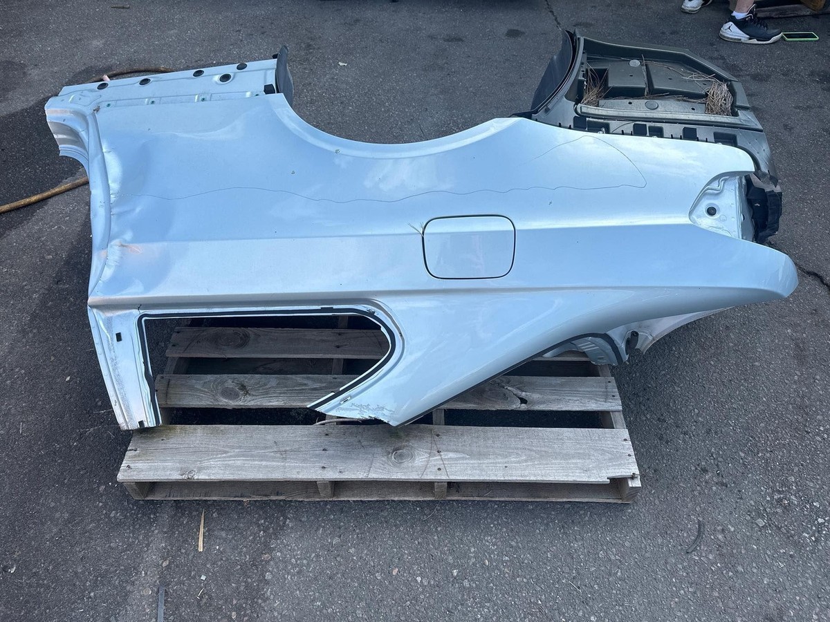 E92 M3クーペ純正リアバンパー 5112 7 849 833 リヤ BMW