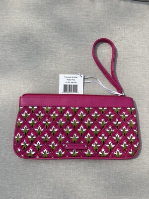 NWT VERA BRADLEY PETITE PINK LARGE QUILTED WRISTLET WITH PINK FAUX LEATHER  TRIM