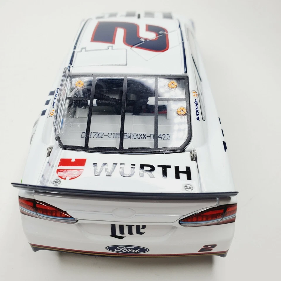 Coche modelo fundido a presión Lionel NASCAR Brad Keselowski #2 Ford Fusion 1/24 EXCELENTE Foto 4 de 4