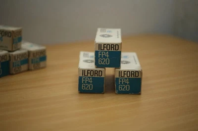 3X 620 Film Ilford FP4 True Black and White Film - Imagen 1 de 4