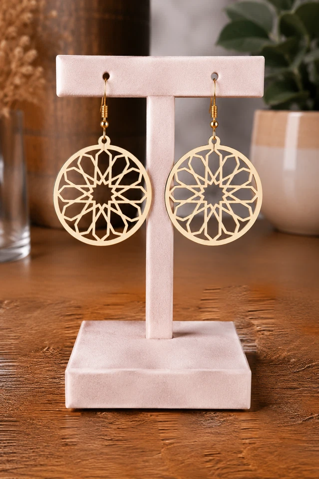 Boucles d'oreilles en bois - Photo 1/1