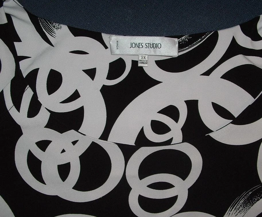 Vestido midi tejido jersey elástico talla grande 3X estampado blanco y negro JONES STUDIO Foto 3 de 4