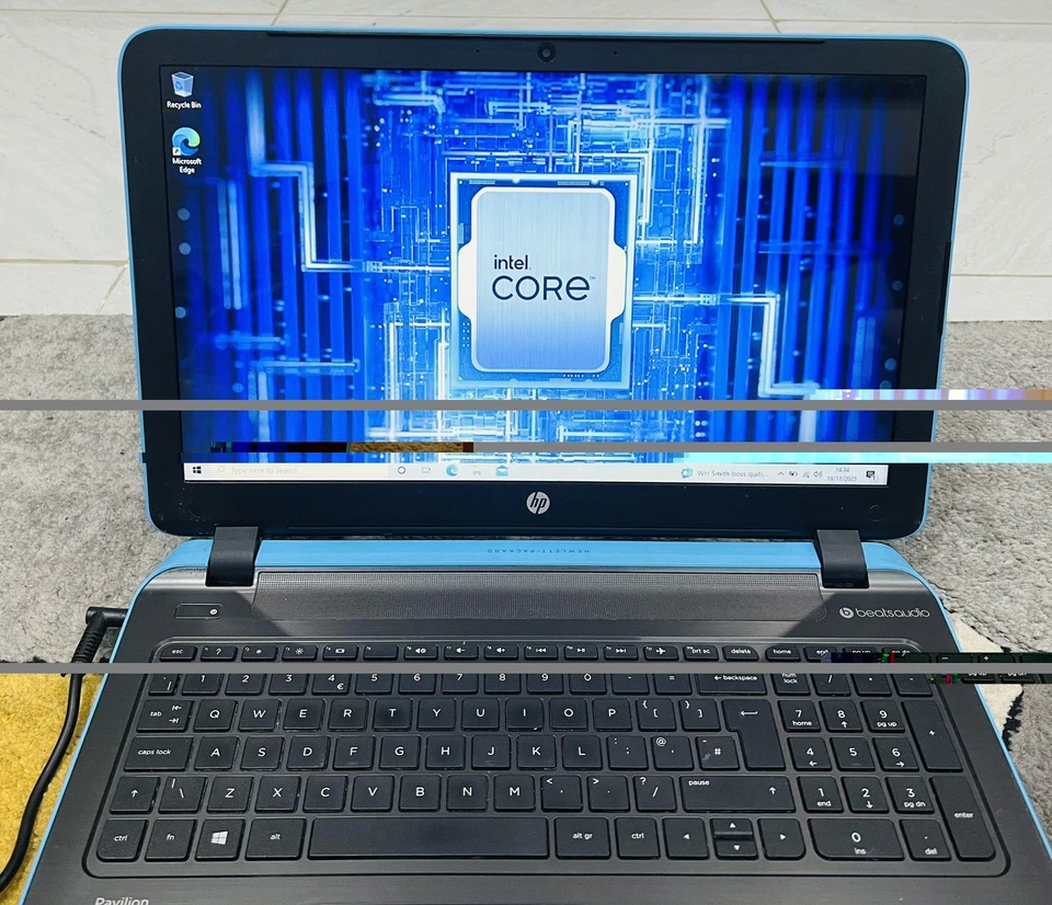 HP Pavilion 15-P247SA ,15.6" Laptop,Intel Core i3-5010U ,8GB Ram,500GB HDD,W 10 - Image 4 of 4