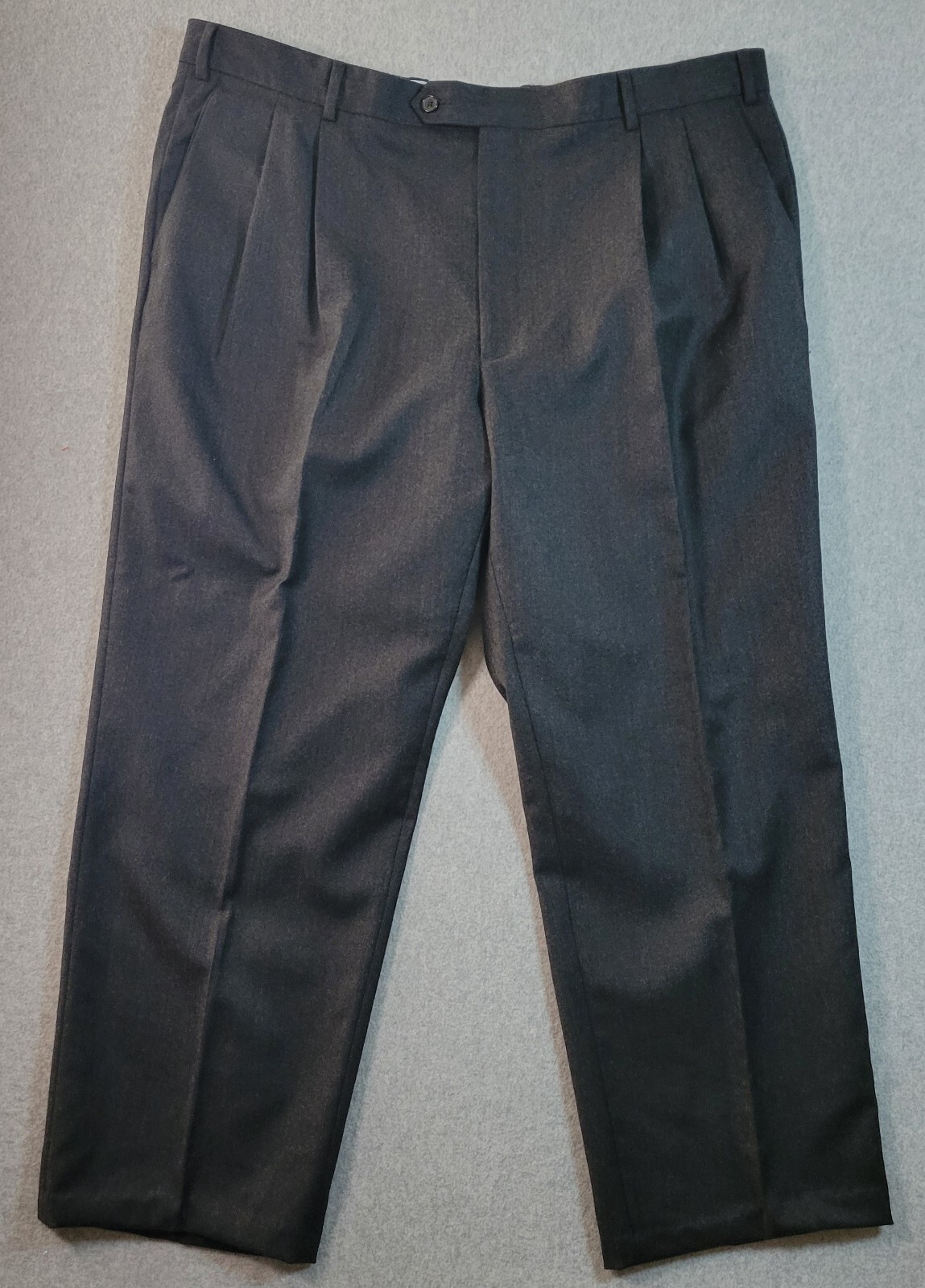 Foto 1 di 9