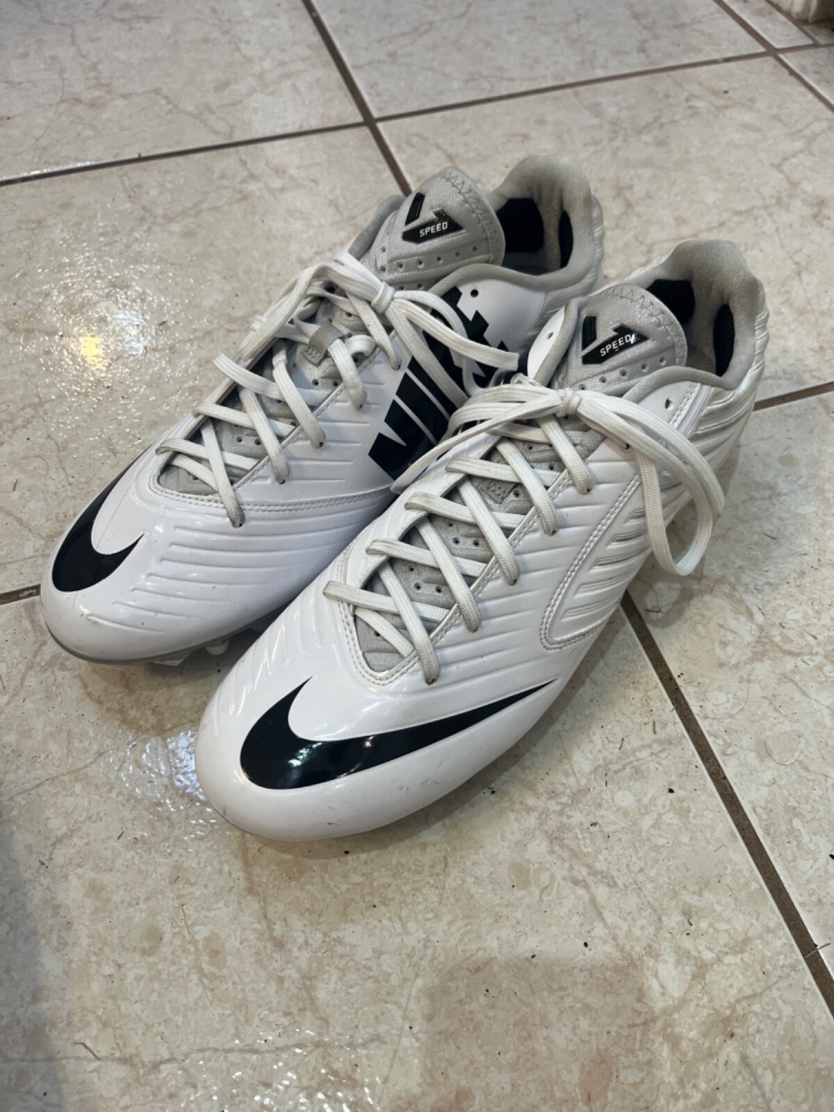 nike vapor speed low