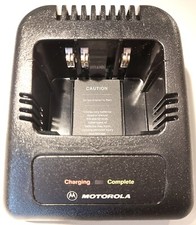 NEUF -  Socle de charge Motorola NTN7212B (sans alim) -  Pour GP900 GP1200