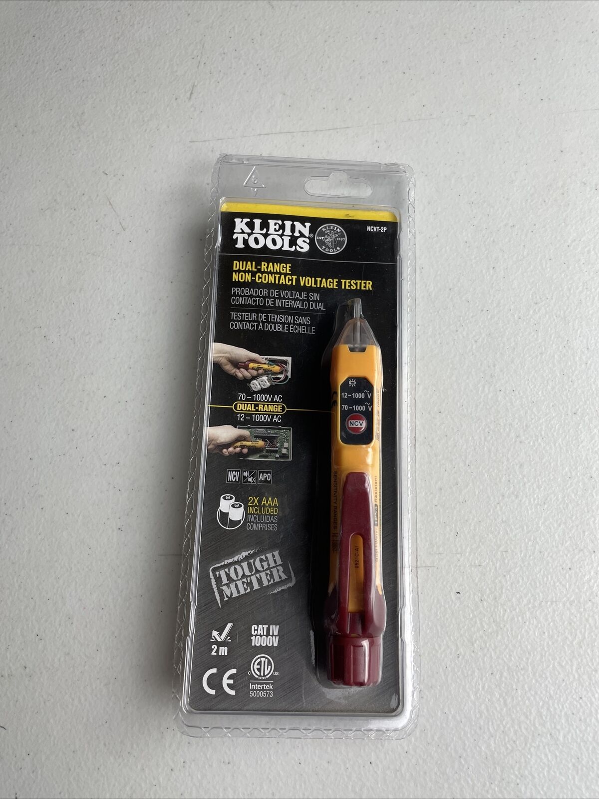 Klein Tools (NCVT2P) NonContact Voltage Tester, Dual Range, 12V