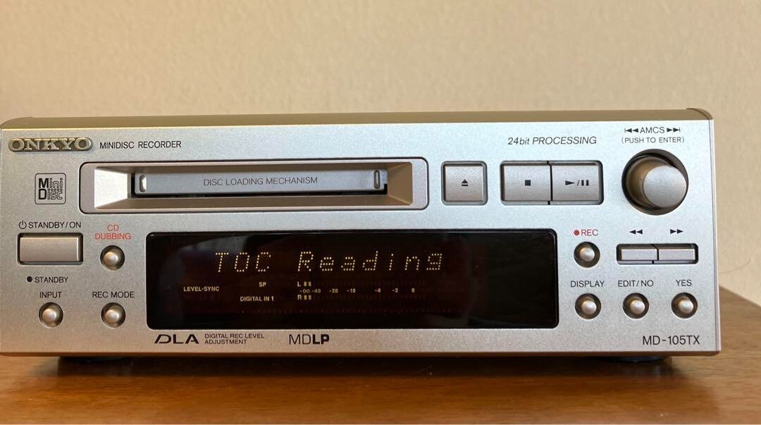 ONKYO MD-105TX ミニディスクレコーダー ONKYO MD-105TX MD Mini Disc Recorder High Speed Audio MD Deck Used