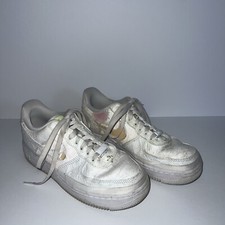 Nike AIR FORCE 1 LOW DONNA taglia 8 PASTEL REVEAL STRAPPO D16901-60 bianco AF1