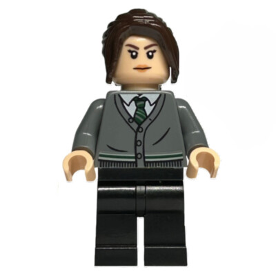 new LEGO Harry Potter's Hogwarts Slytherin Student Minifig - Pansy Parkinson