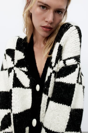 ZARA CHECKERED KNIT JACQUARD CARDIGAN ECRU/BLK 5802/106 S | eBay