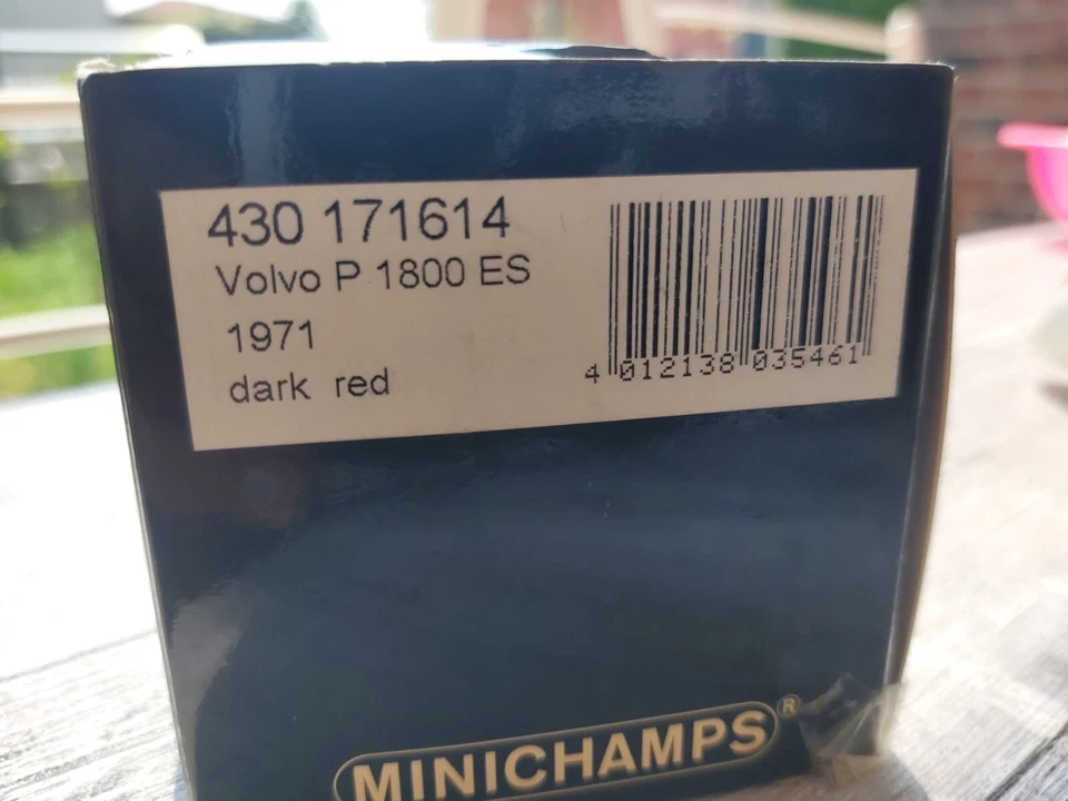 Volvo P1800 ES Minichamps 1/43 1 Of 2544pz - Immagine 2 di 2