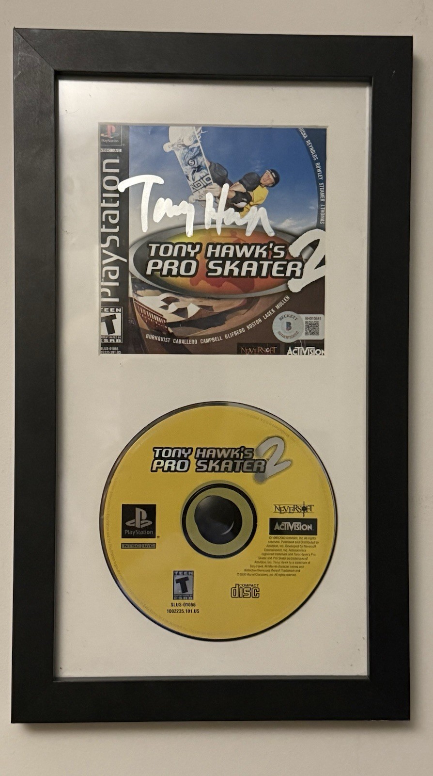 tony hawk signed pro skate 2 game case with disc (frame included!) autograph