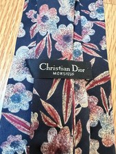 Christian Dior Monsieur Italian Silk Tie 58x3.5โ Floral Vintage Made in USA