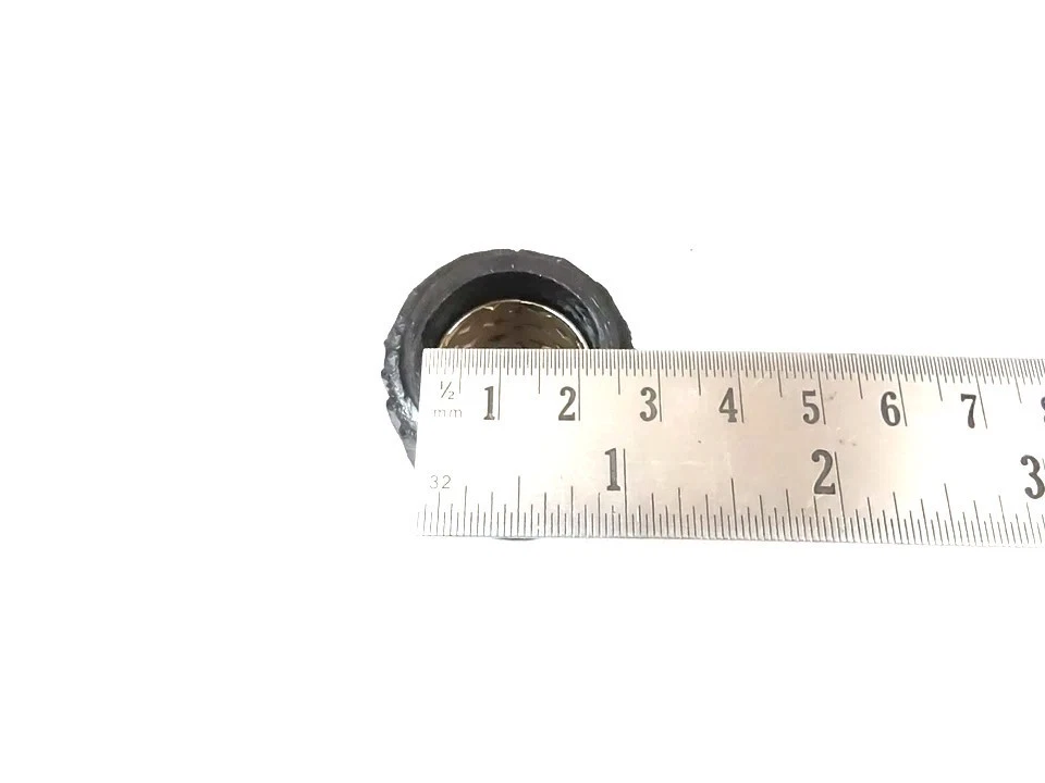 Pair Of Steering Column Bush Bushing C5NN3517 Fits to Ford Tractor 2000 30 #24A9 - Image 3 of 4