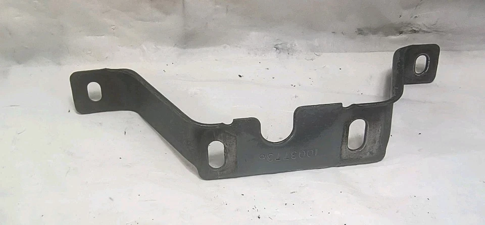 82-92 CAMARO Z28 RS IROC-Z FIREBIRD TA передний капот защелка поддержки кронштейн - Изображение 2 из 4