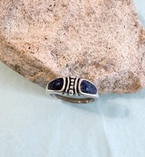 Vintage Sterling Silver Ring with Blue Lapis Stones Inlay Size 7.75