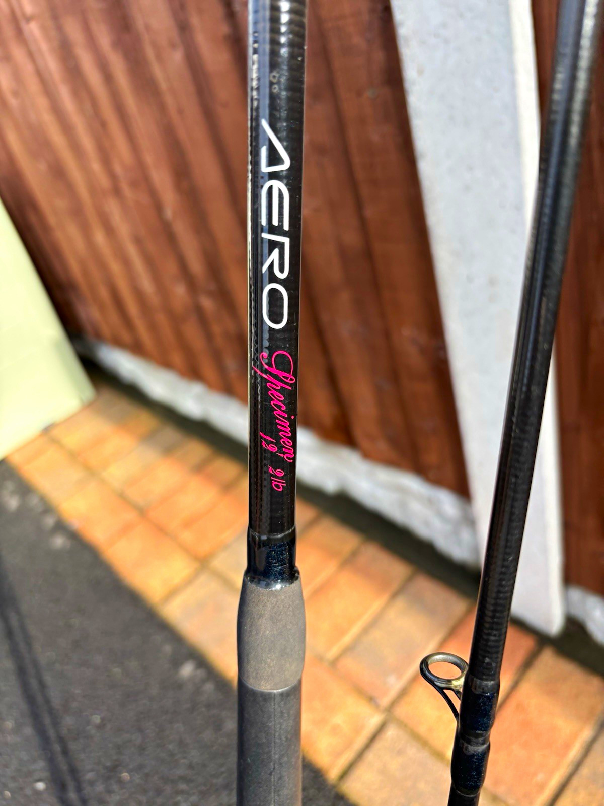 Shimano Aero Specimen 12ft 2pc Carbon Fibre  Carp Rod 2lb TC