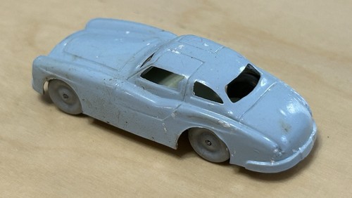 Vintage INGAP No 8 / Unbranded Pair of Plastic Cars 1:87 Italy EUC - Picture 3 of 14