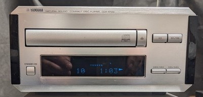 Yamaha CDX-E100 Pianocraft CD Player Natural Soun S-Bit DAC Vintage funktioniert