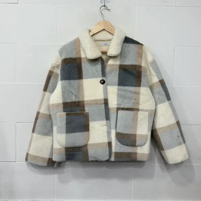 Twee Checked Pattern Short Jacket, Casual Lightwe… - image 3