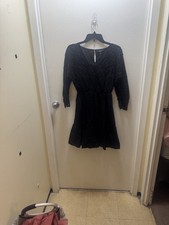 Simply Vera Vera Wang Dress Size XS Black V-Neck Eyelet Lace 3/4 Sleeves Floral