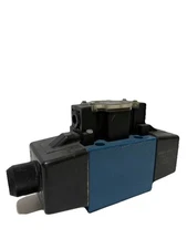 BOSCH REXROTH Solenoid Valve With 219602 Solenoid Coils NEW