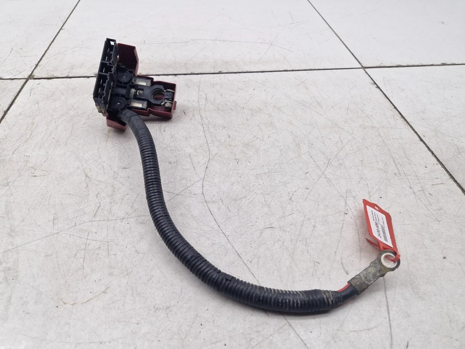 2015 Nissan Juke MK1 F15 1.2 Petrol Positive Battery Terminal Fuse & Lead Cable - Image 3 of 4