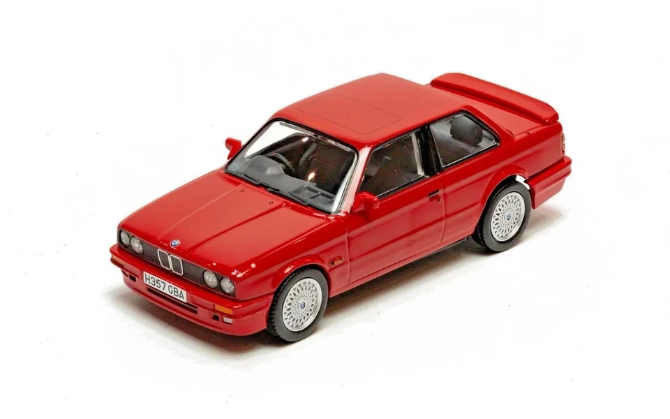 Corgi VA13406 BMW E30 325i M-Tech 2 Brilliant Red Ltd Edition of ONLY 900 NEW - Image 2 of 4