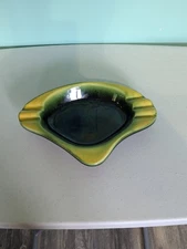 Vintage Hull Ashtray 407 Green and Yellow